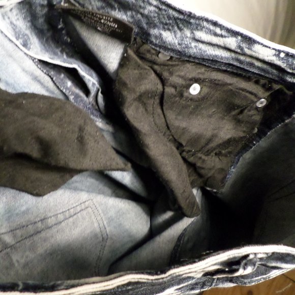 Encore Jeans USA Size XL Grey Acid Wash Skinny Jeans Fray Distressed Leg - Picture 15 of 15